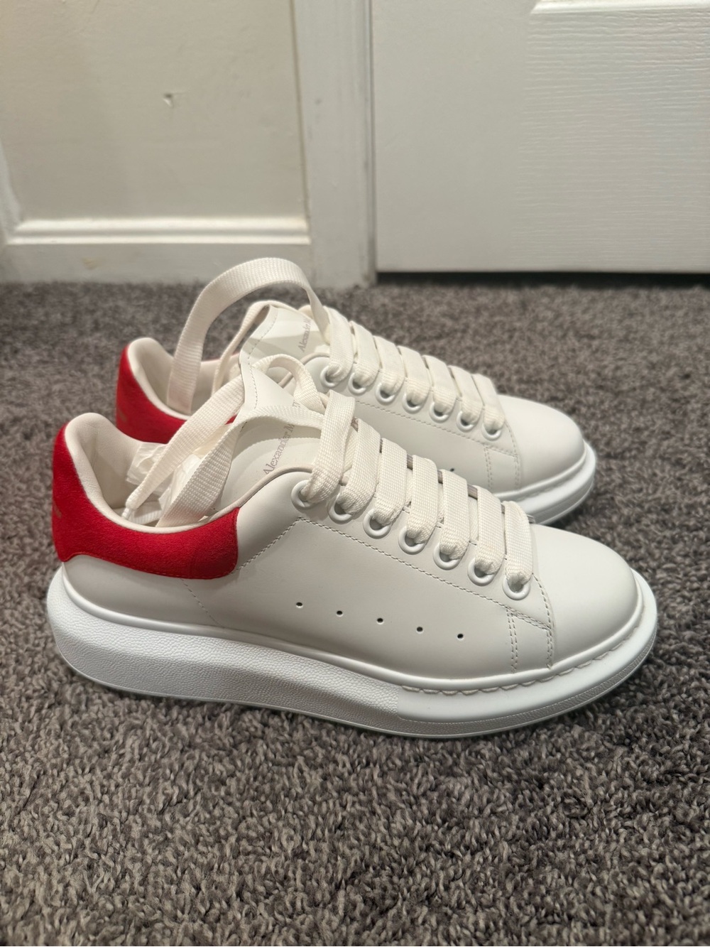 Alexander Mcqueen